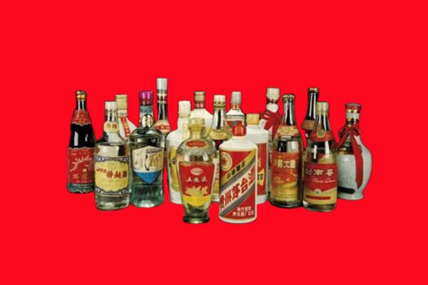 镶黄旗回收十八老酒.jpg
